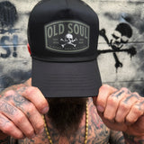 OLD SOUL SKULL CURVED BILL BLACK HAT