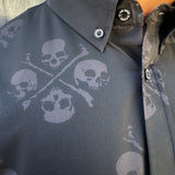 ESSENTIAL CROSSBONES & SKULL BUTTON UP