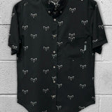 ESSENTIAL G.O.A.T. BUTTON UP