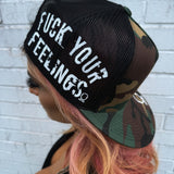 FEELINGS SIDE STYLE GREEN CAMO HAT